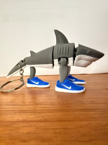 Chaveiro Tubarão Tralalero Tralala Articulado – Hit Divertido!