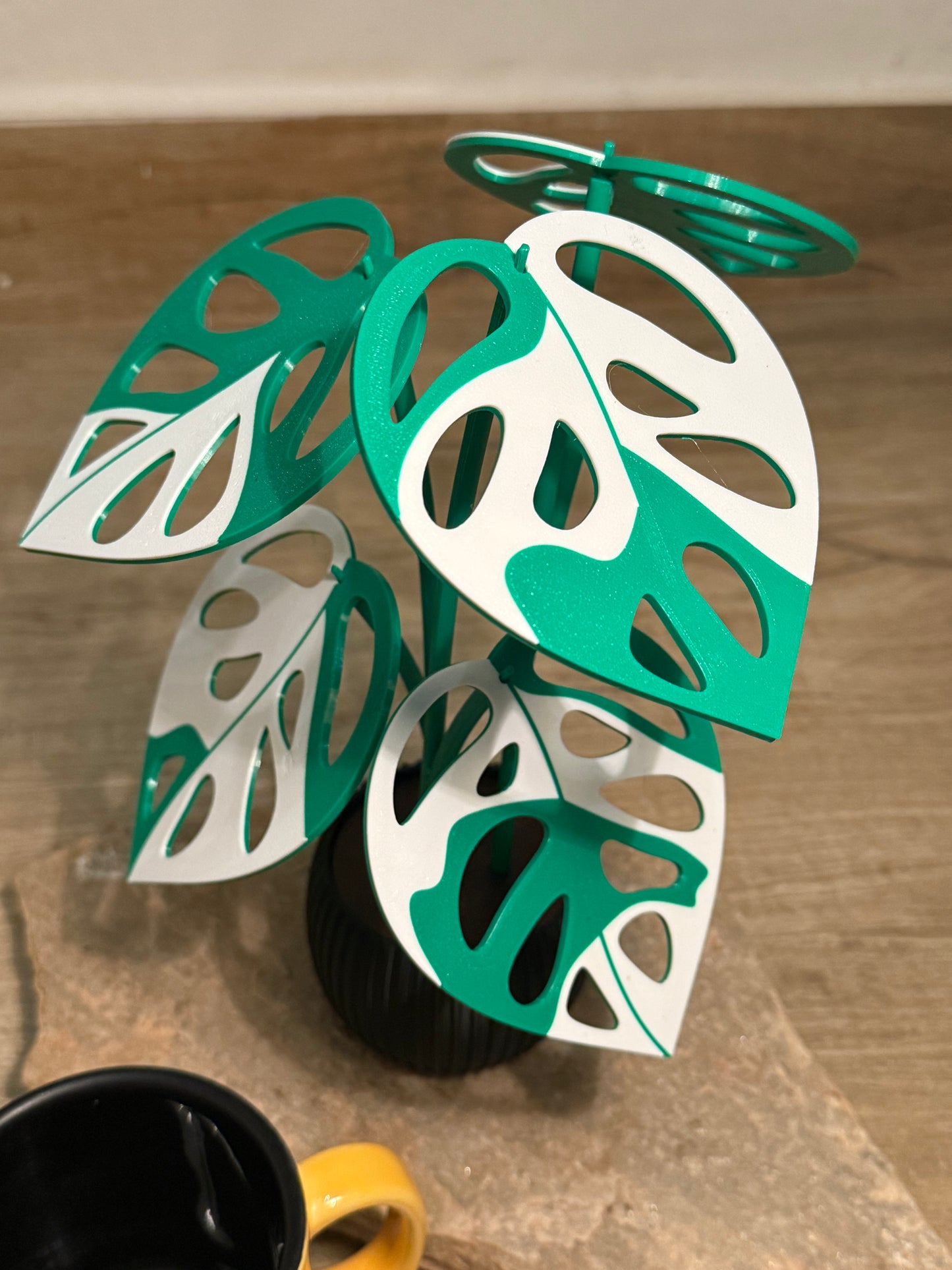 Planta Monstera Adansonii 3D – Folhas Porta-Copos Versáteis